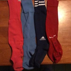 💚4 pairs of soccer socks